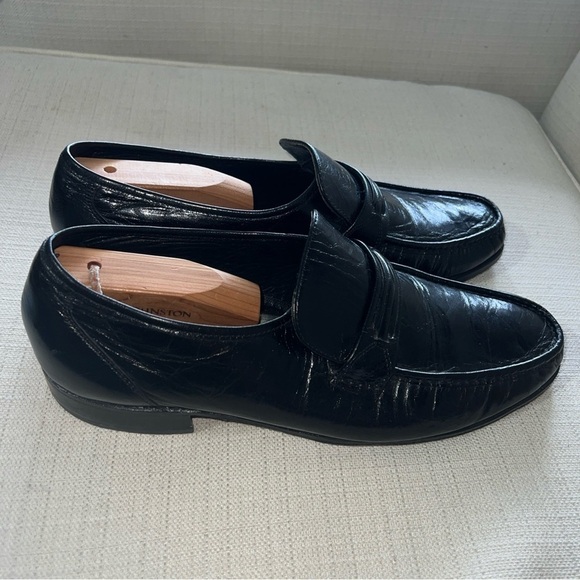 Vintage Florsheim Men\'s Leather Loafers, 11 D 17089 Black Slip Ons main image 8